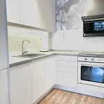 Daire Scandinavian-style Downtown With A Terrace Budapeşte